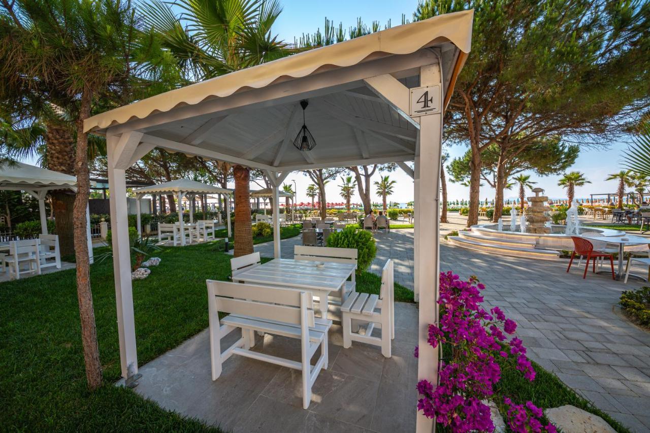 גולם Apartments Qerret מראה חיצוני תמונה