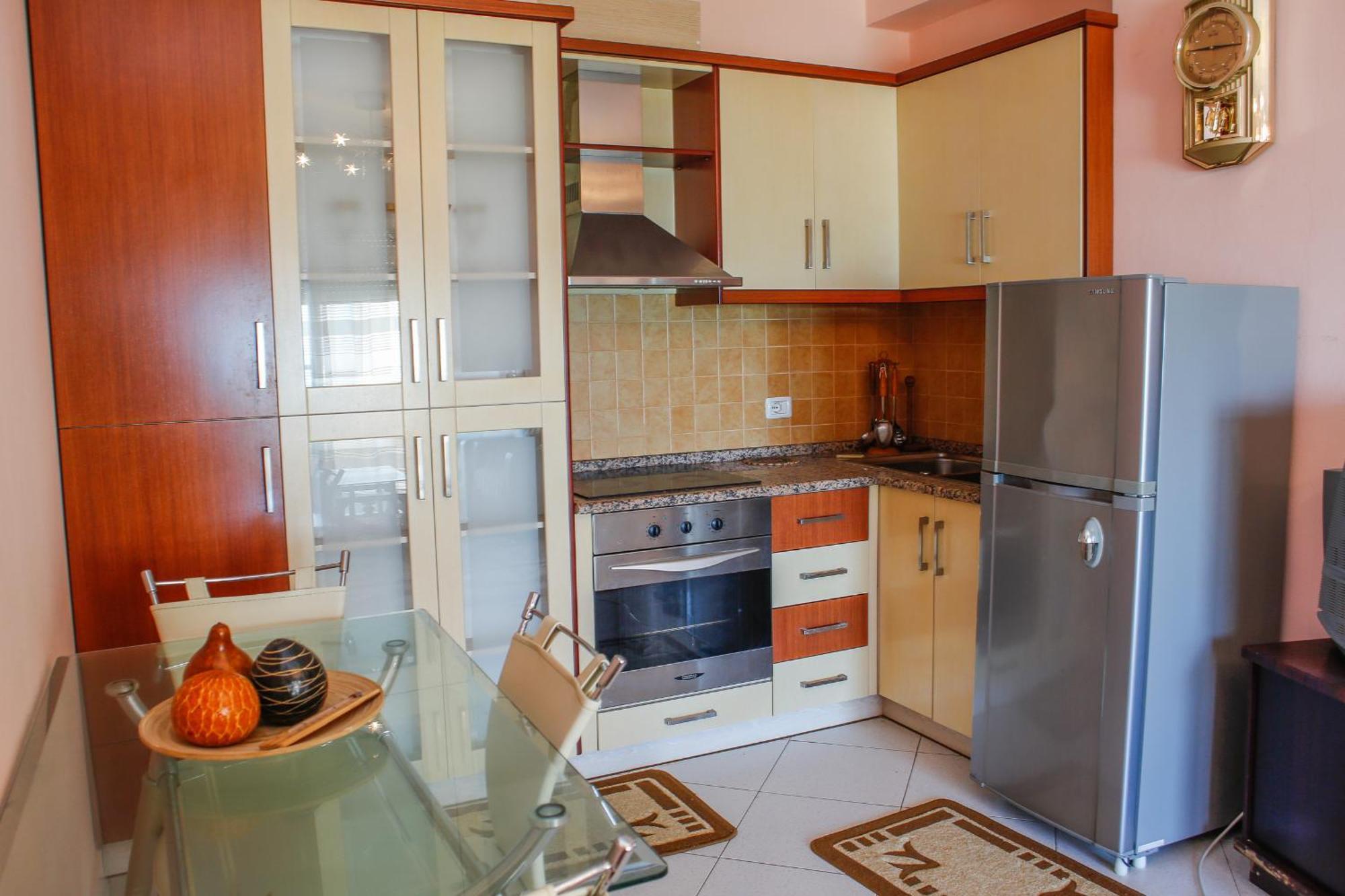 גולם Apartments Qerret מראה חיצוני תמונה
