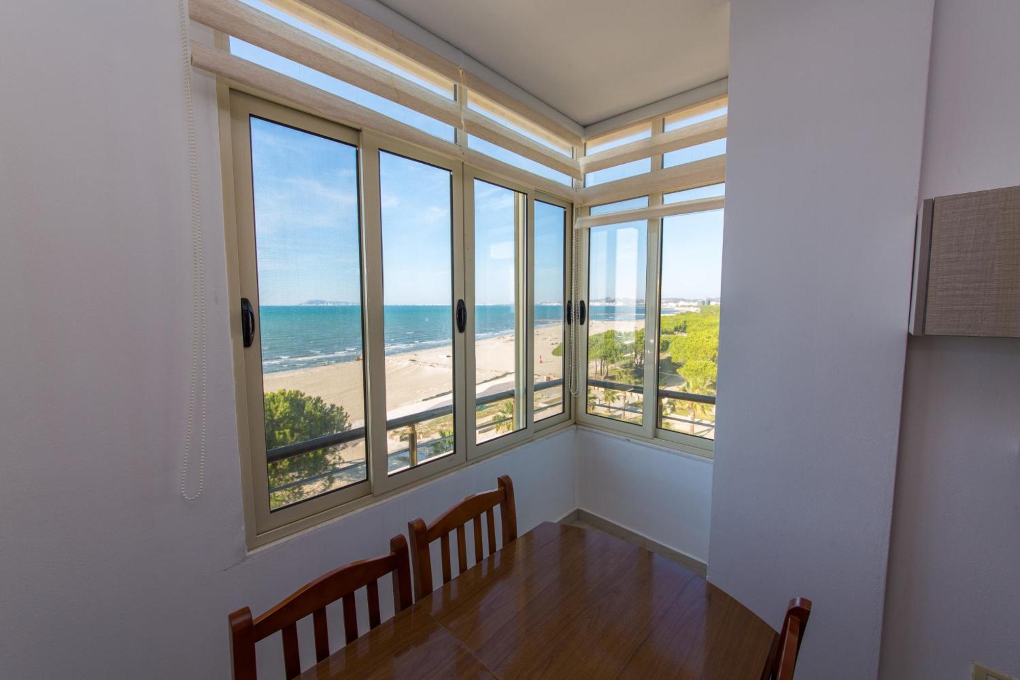 גולם Apartments Qerret מראה חיצוני תמונה