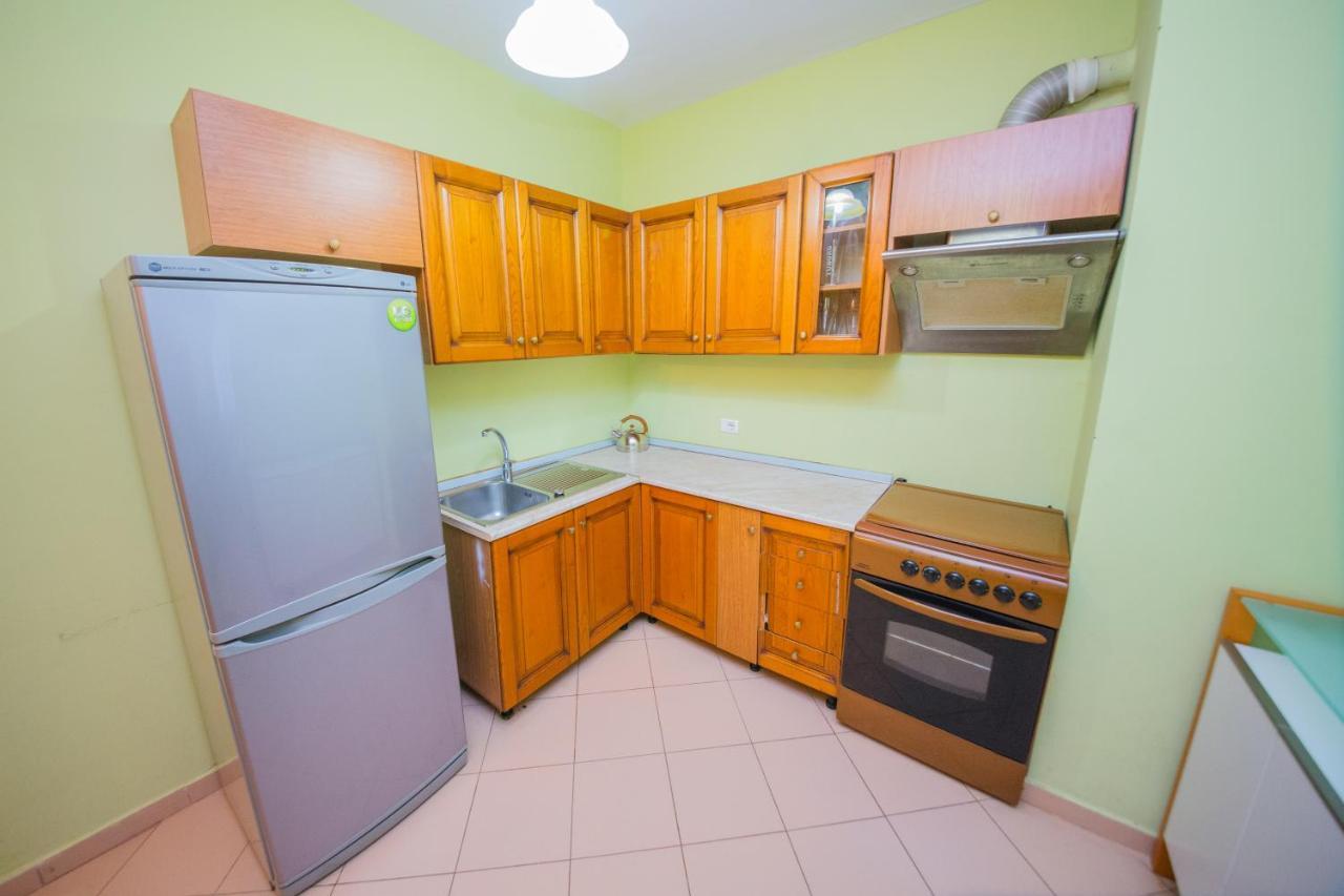 גולם Apartments Qerret מראה חיצוני תמונה