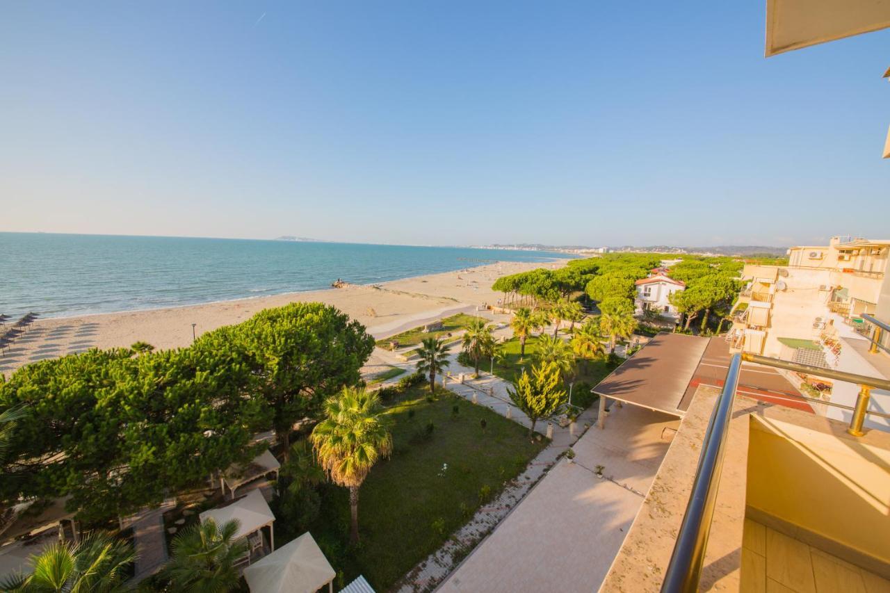 גולם Apartments Qerret מראה חיצוני תמונה
