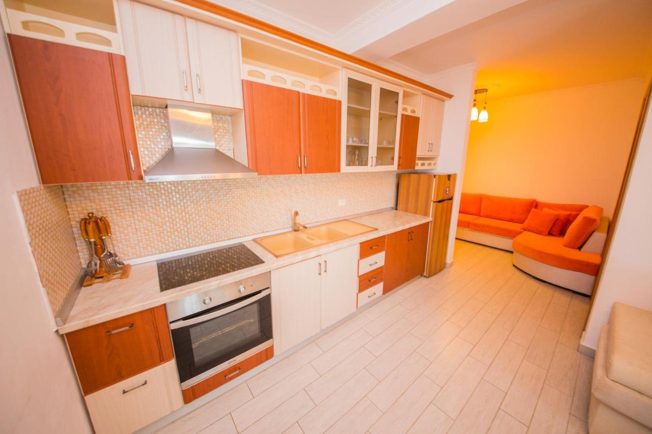 גולם Apartments Qerret מראה חיצוני תמונה