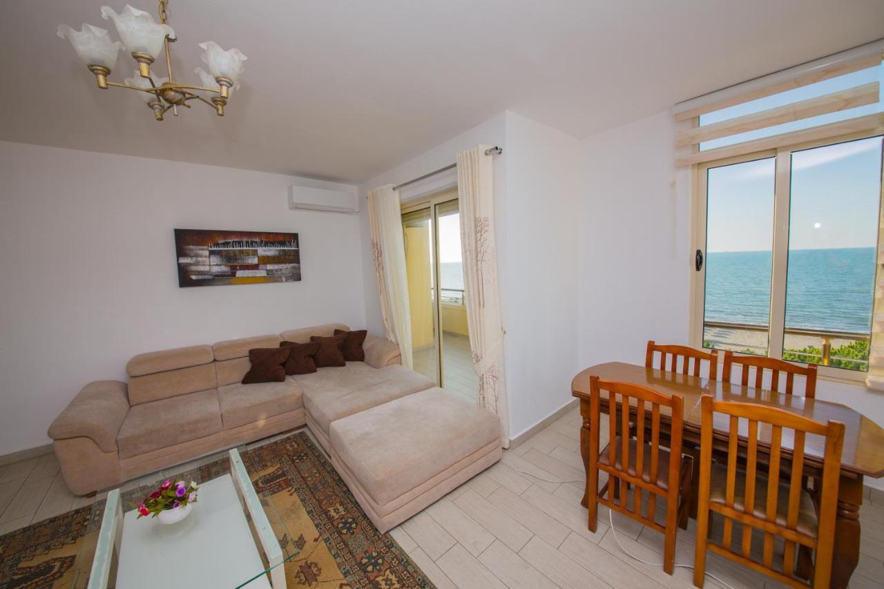 גולם Apartments Qerret מראה חיצוני תמונה